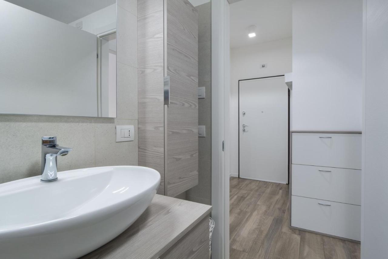 Easylife - Lussuoso E Moderno Bilocale A Due Passi Dalla Zona Fiera E Life Appartement
